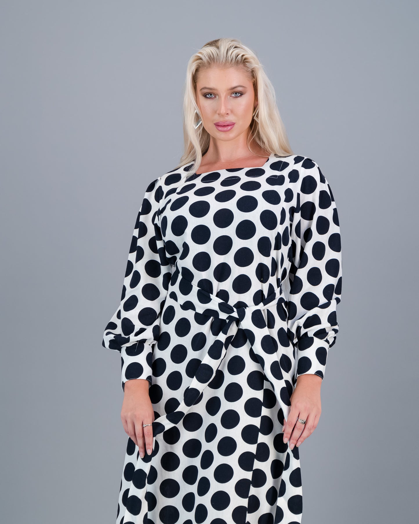 SAMANTHA LS-  dark navy and white