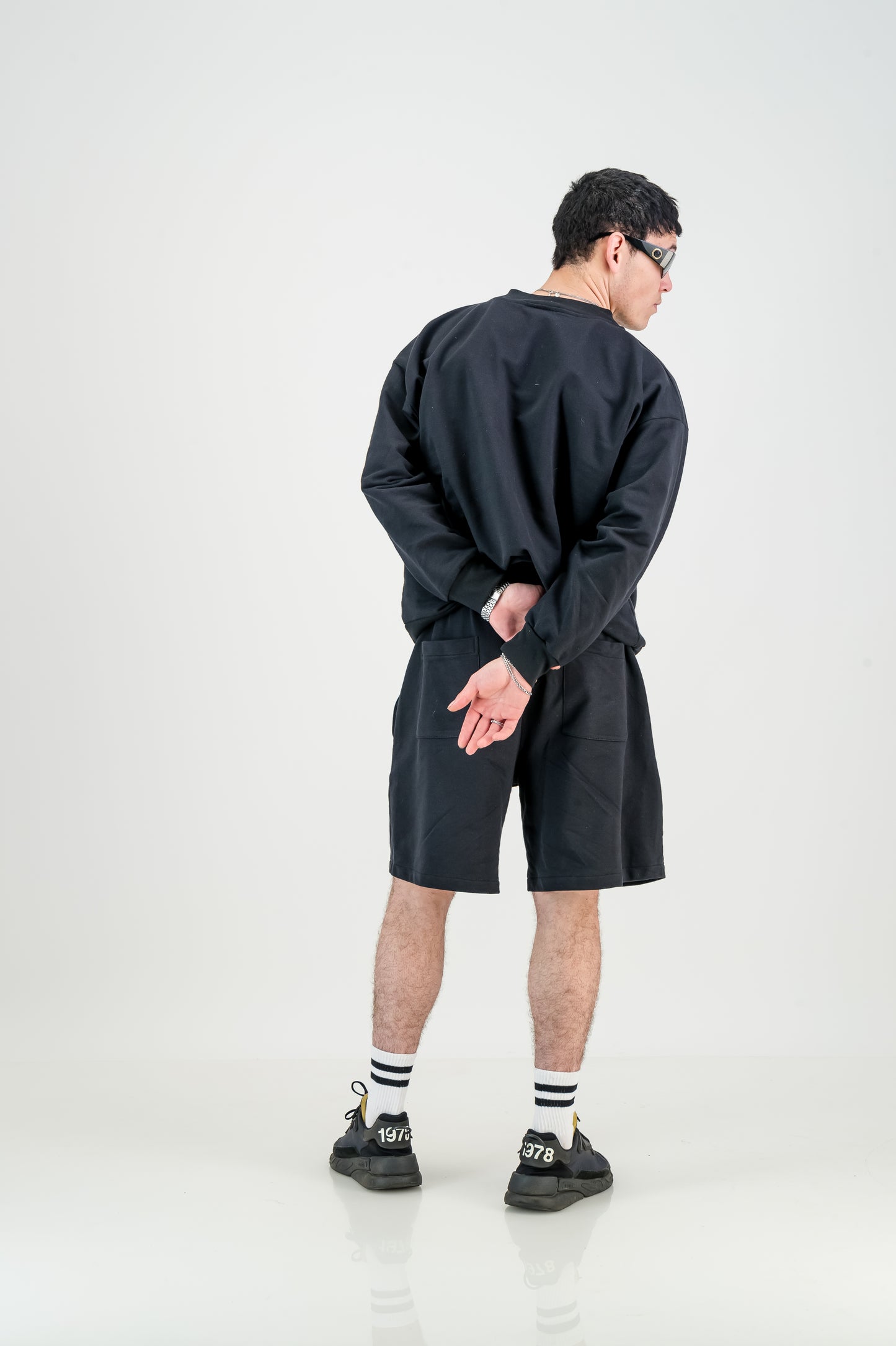 HIRO CREW - black